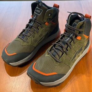 Lone Peak Hiker 3 Outdoor Hiking Boots